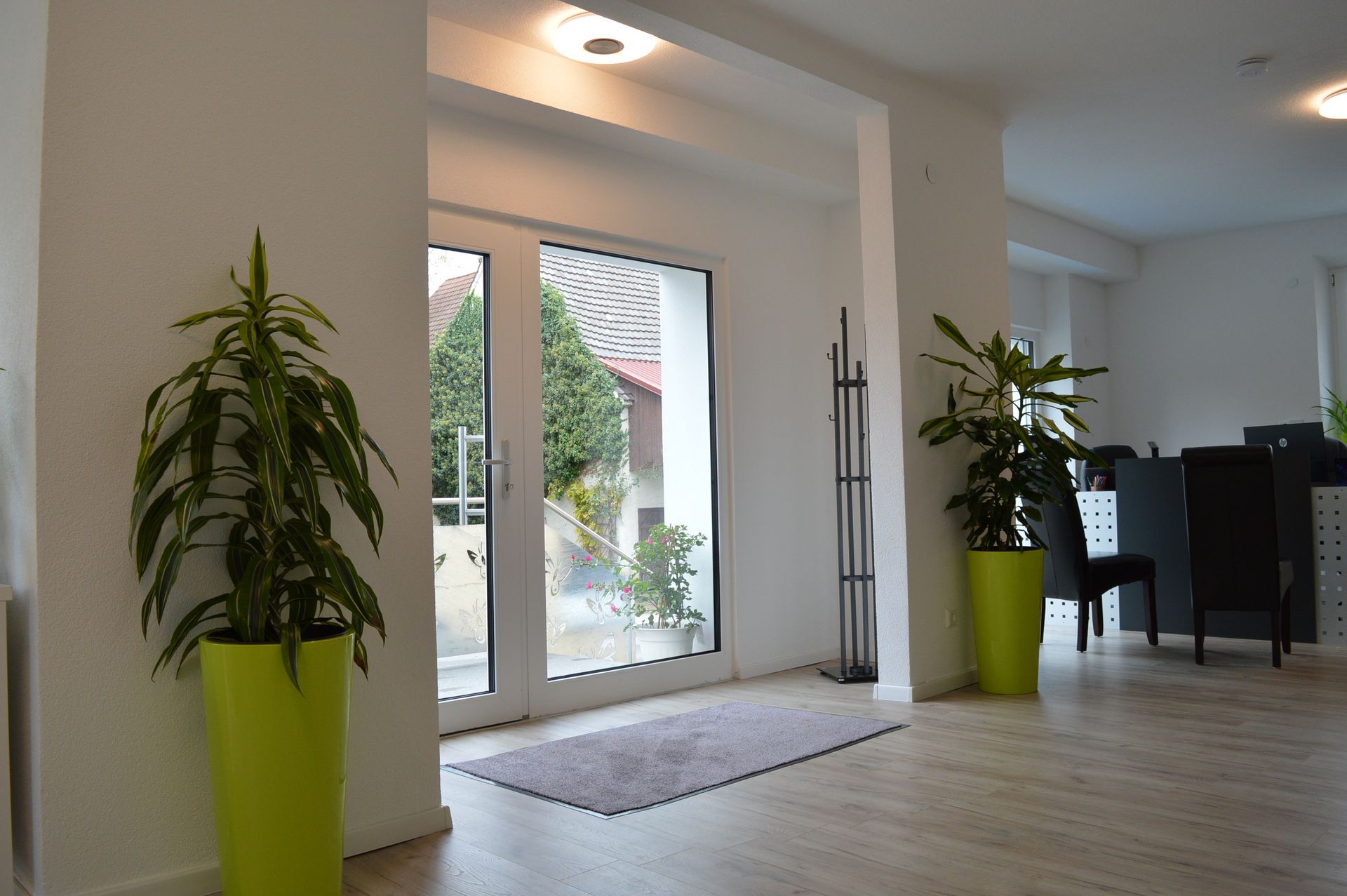 Eingangsbereich Ladengeschäft von LOMKES IT-Service